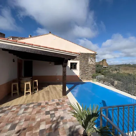 Casalagata Ferienhaus Alcántara